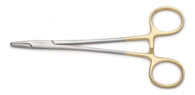 Needle holder photo 2