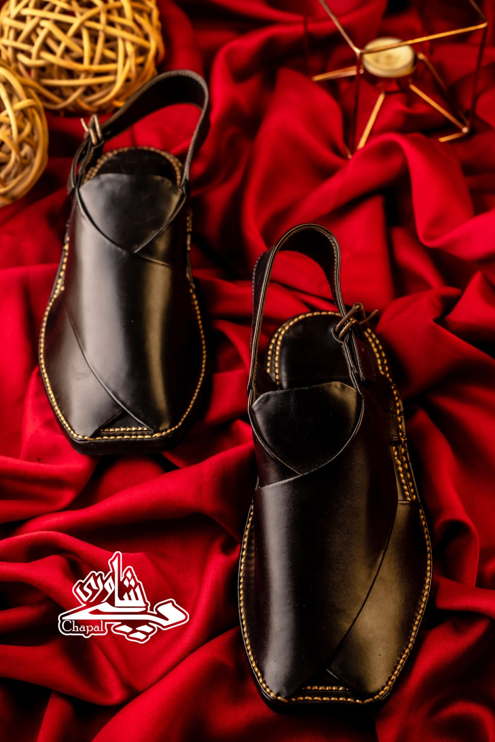 Black leather Peshawari chappals — classic Zalmi style